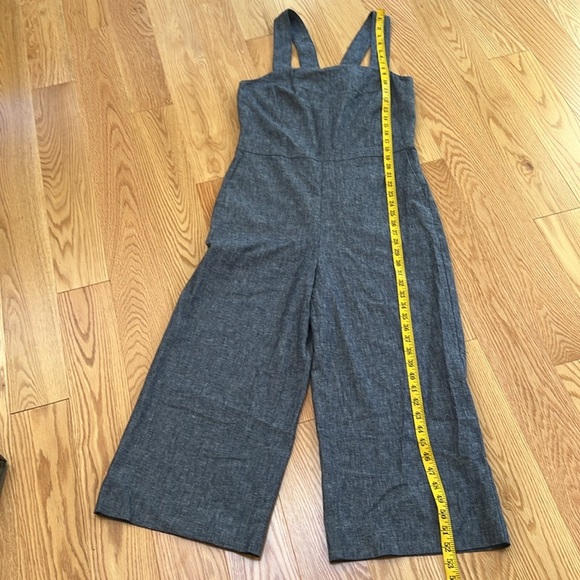 New! Banana Republic factory SZ 6, chambray linen blend jumpsuit. - Picture 4 of 8